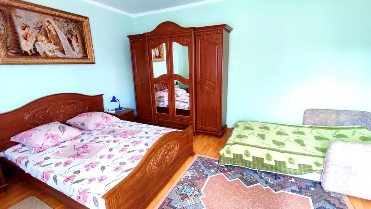 Садиба Анна - Термальні Води Косино Zapson Exterior photo