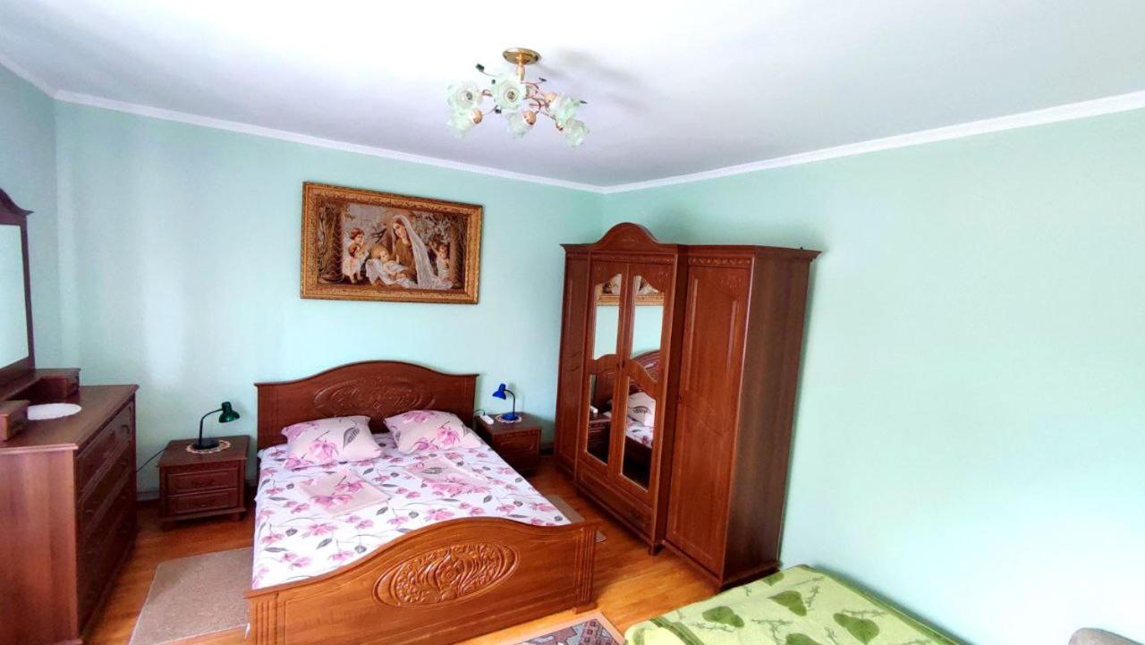 Садиба Анна - Термальні Води Косино Zapson Exterior photo
